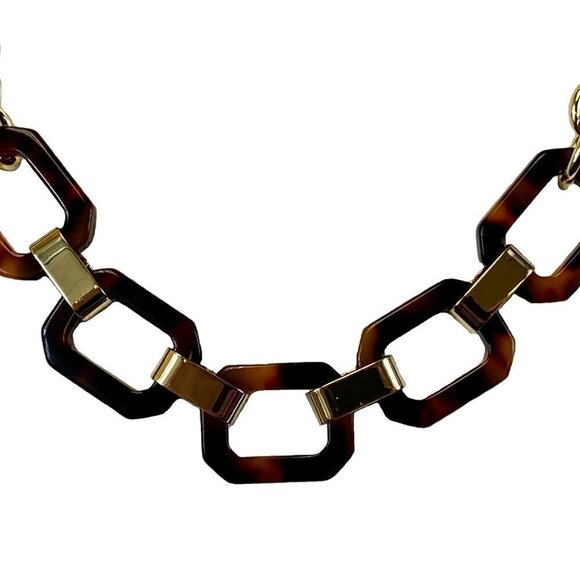 Womens Fashion Tortoise Shell Gold Tone Link Necklace w 5 Tortoise Links NEW - Picture 3 of 3